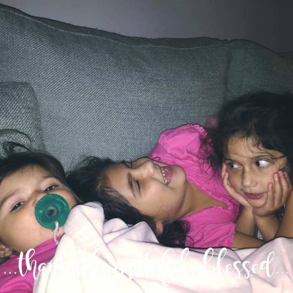 Meet your Posher, Sandra - Picture 1 of 1